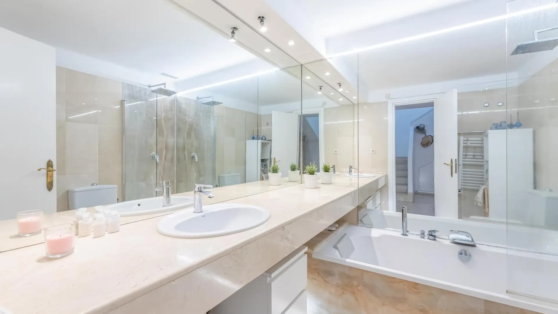 Апартаменты Birdie Luxury Golf Rio Real House - Eaw Homes Марбелья